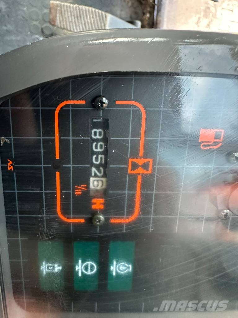 Fiat-Hitachi FH 130 W-3 Ekskavatori uz riteņiem