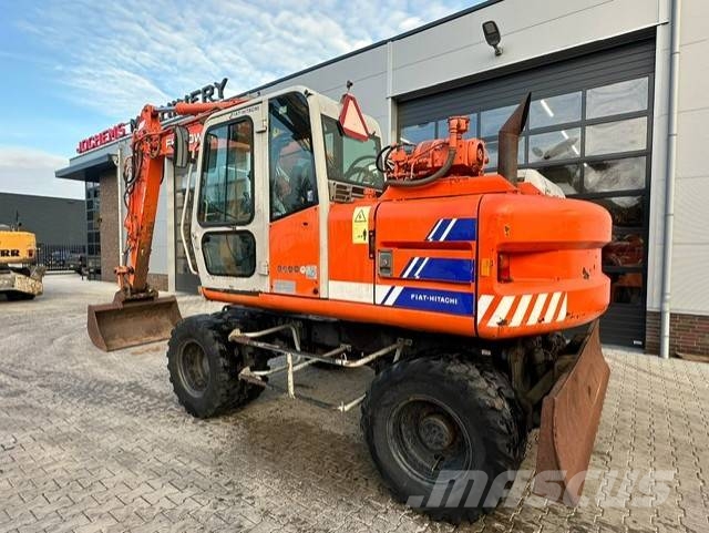 Fiat-Hitachi FH 130 W-3 Ekskavatori uz riteņiem