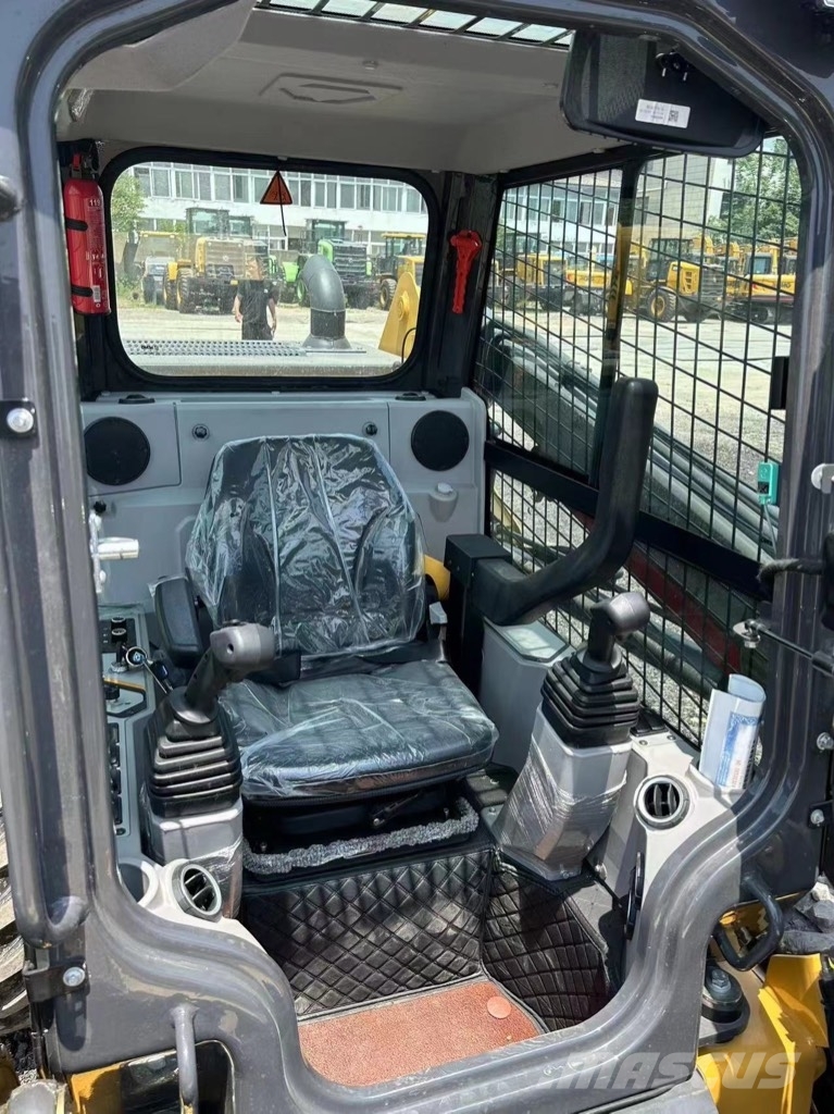 XCMG XC7-SR07B Skid steer loderler