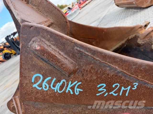 Liebherr USED BUCKET 3.2 M3 Траншейні екскаватори