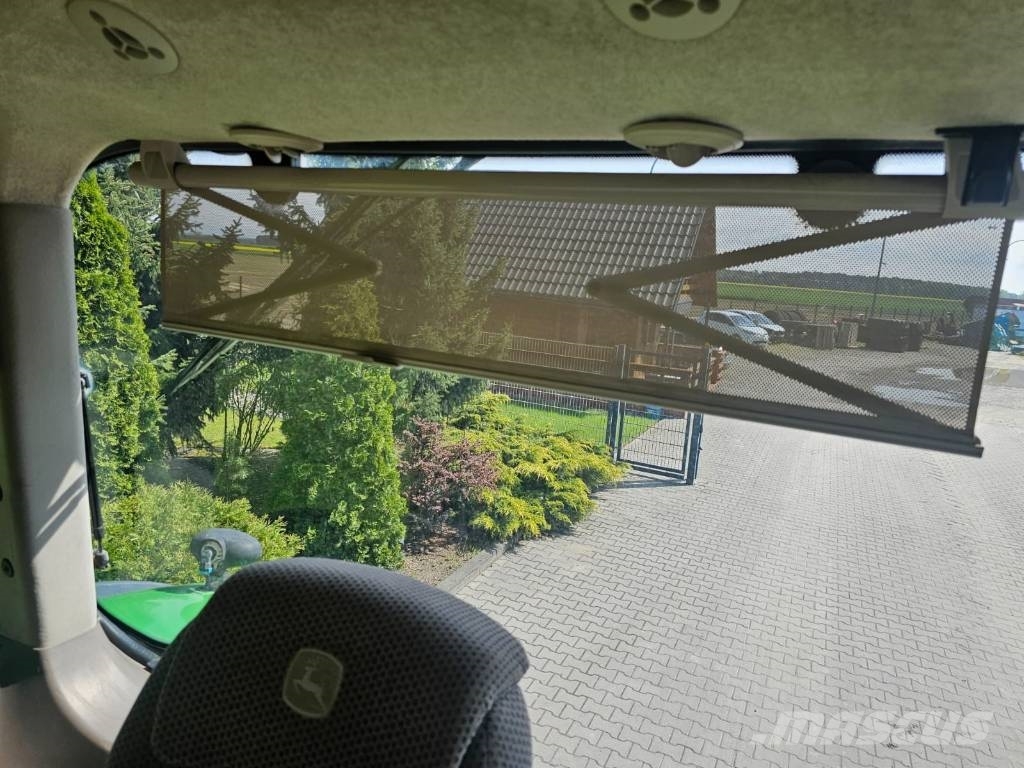 John Deere 8245 R Трактори
