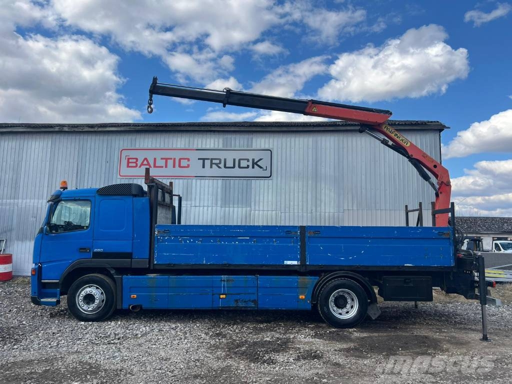 Volvo FM 9, PALFINGER CRANE Truck mounted cranes