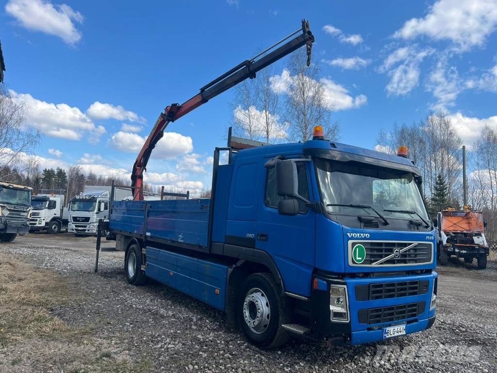 Volvo FM 9, PALFINGER CRANE Truck mounted cranes