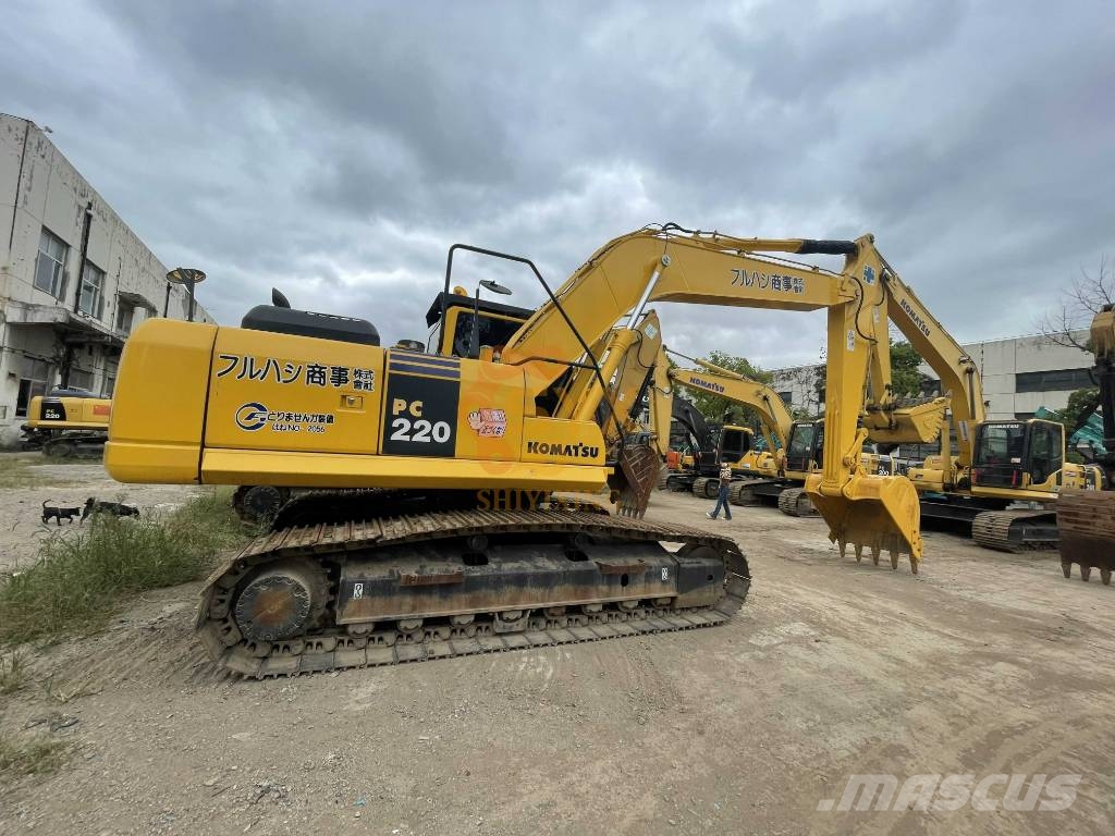 Komatsu PC 220 Raupenbagger