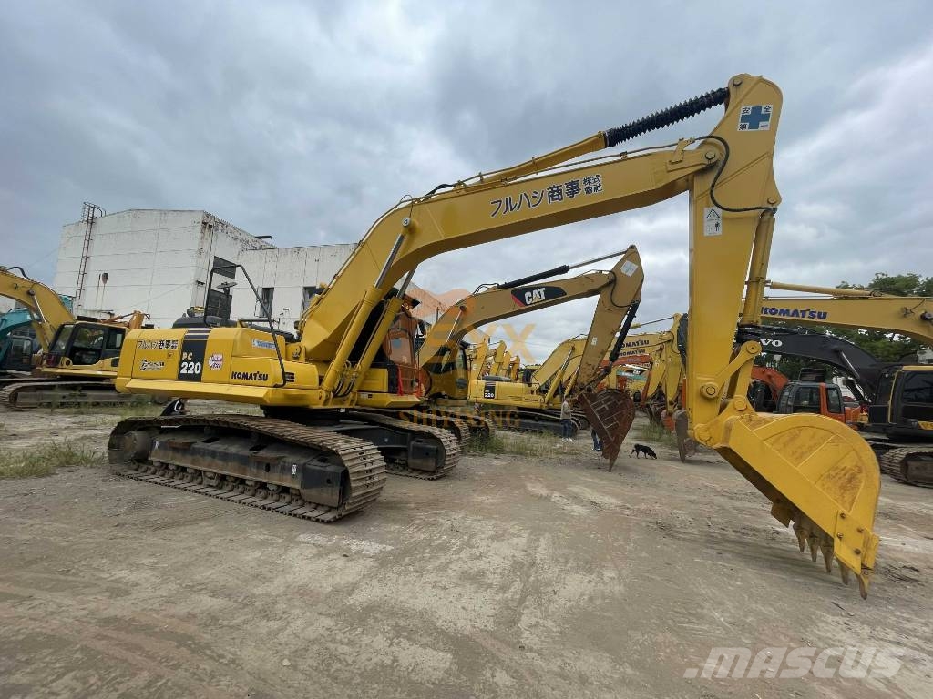 Komatsu PC 220 Raupenbagger