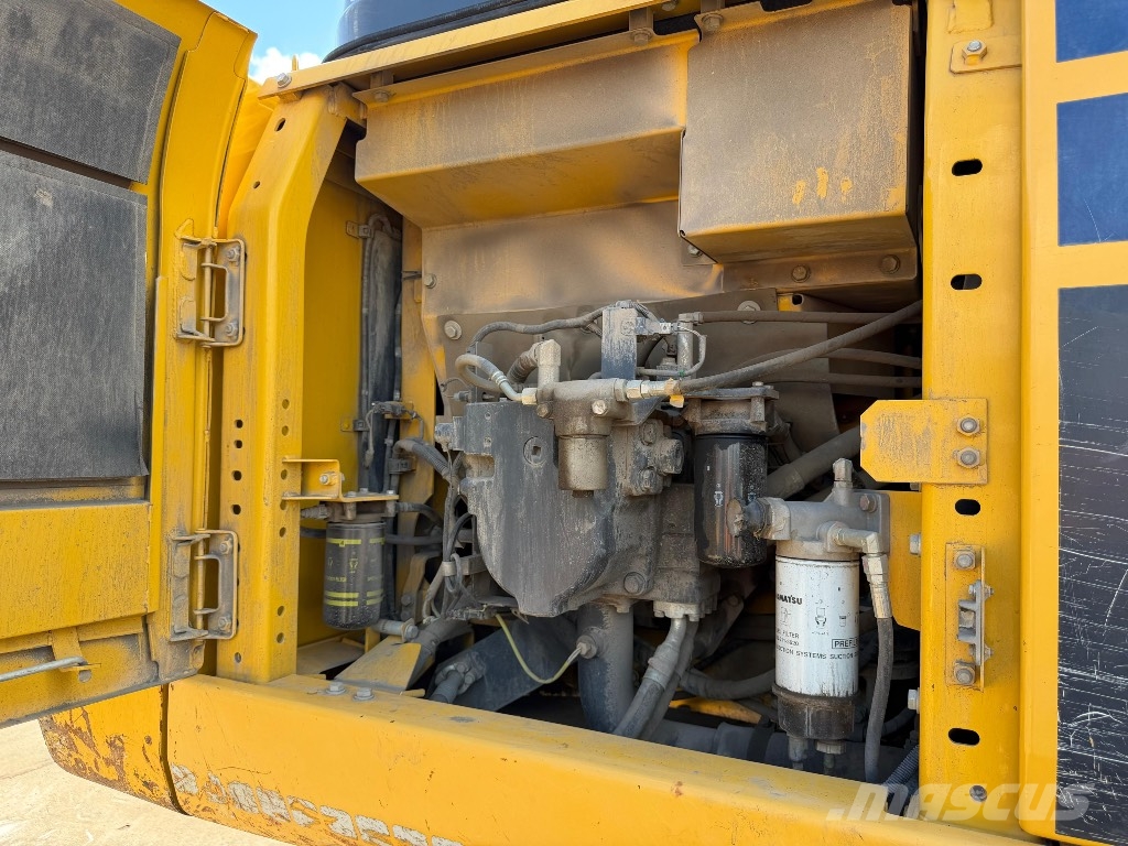Komatsu PC 240 NLC-11 Εκσκαφείς με ερπύστριες