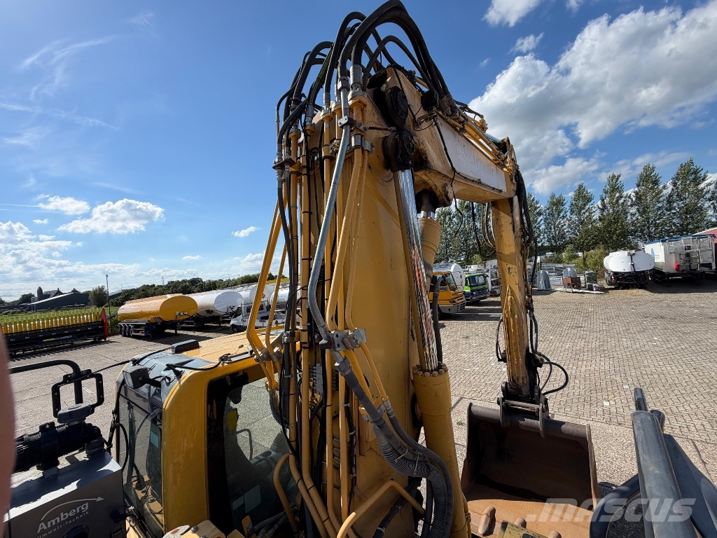 Komatsu PC 240 NLC-11 Εκσκαφείς με ερπύστριες