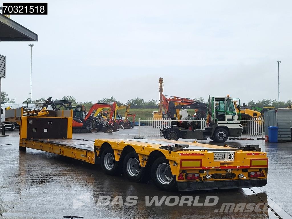 Faymonville F-S43-1 ACA 3x Steering Axle Remote نصف مقطورة مسطحة منخفضة