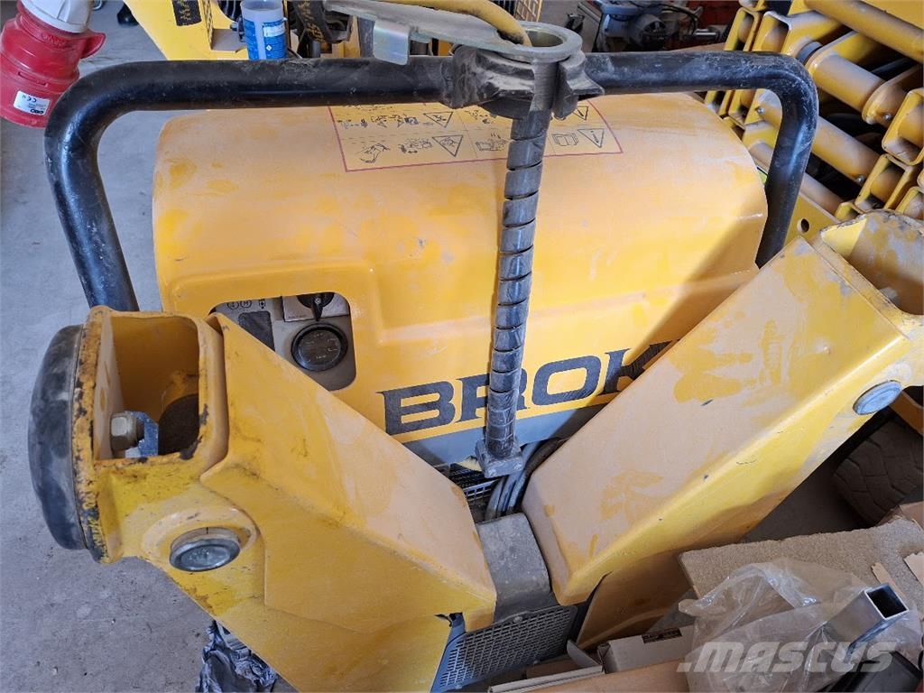 Brokk 90 Sloopgraafmachines
