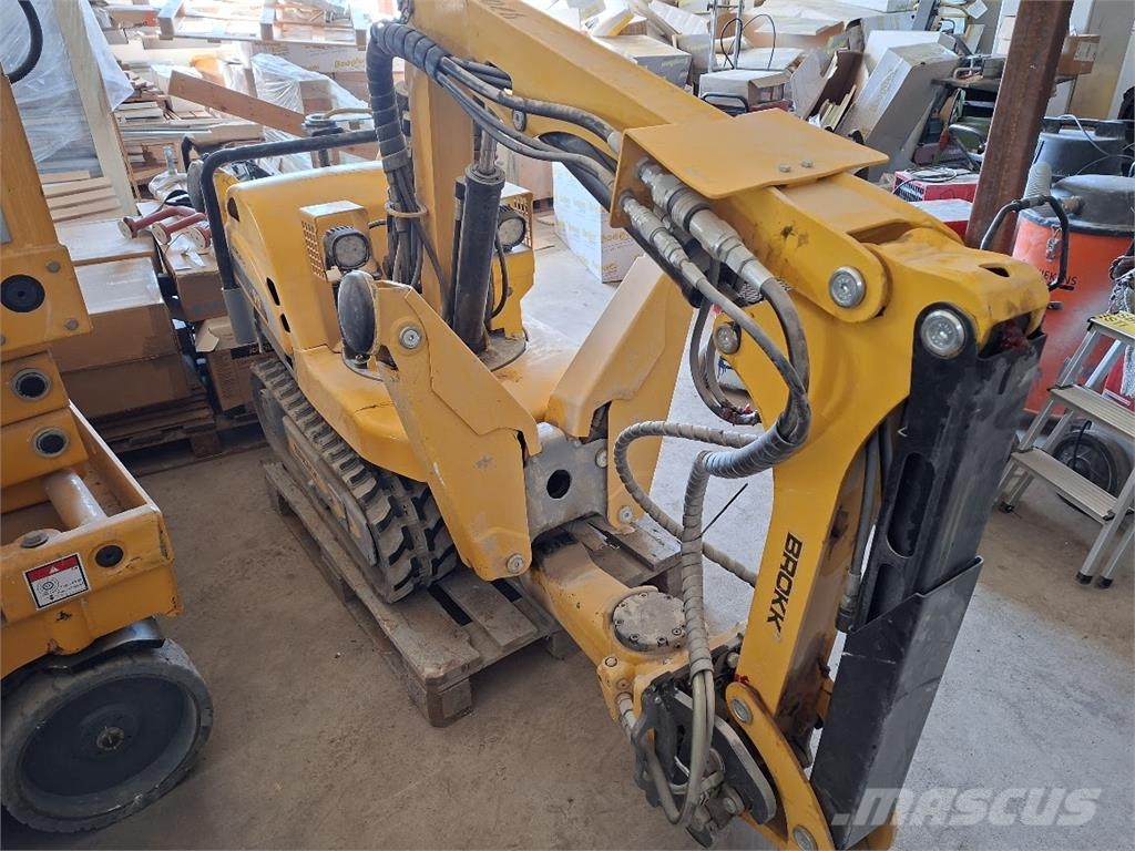 Brokk 90 Sloopgraafmachines