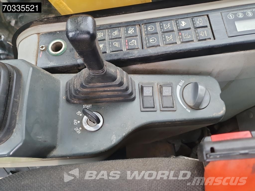 Sany SY155 U SY155U Lánctalpas kotrók