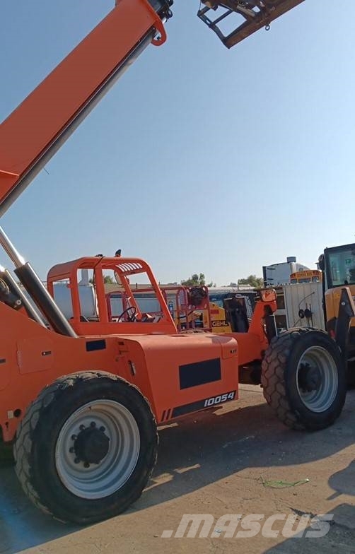 SkyTrak 10054 Telescopic handlers