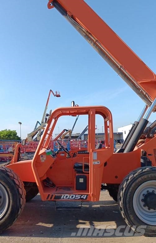 SkyTrak 10054 Telescopic handlers