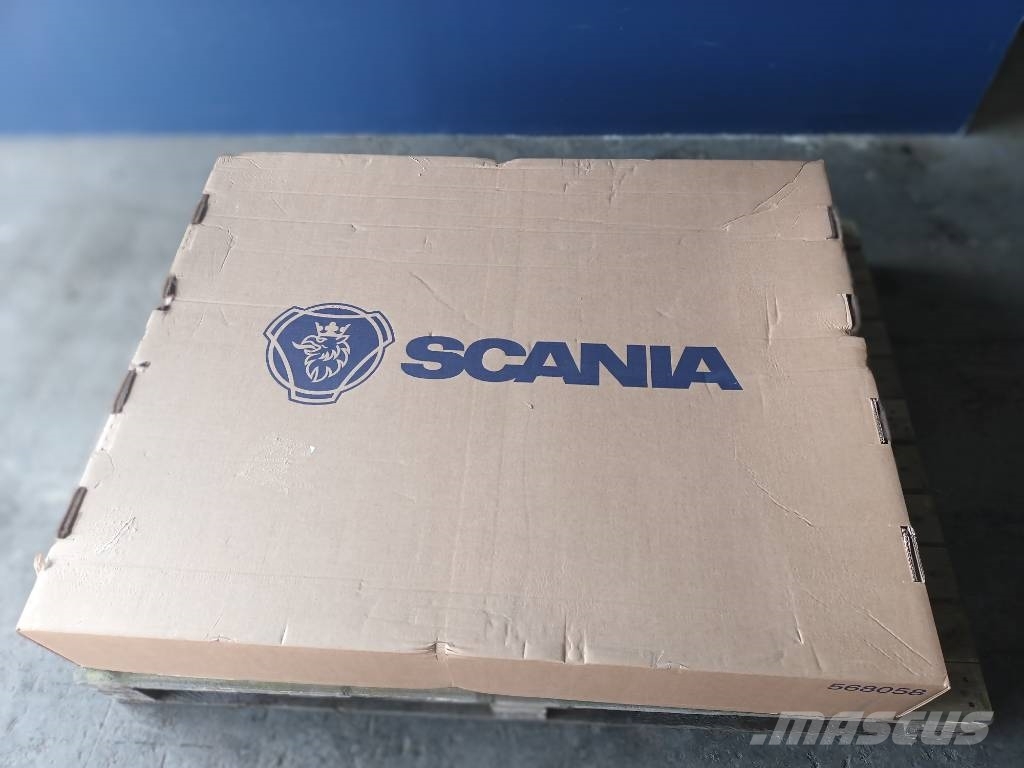 Scania RADIATOR 100dm² 2552202 엔진