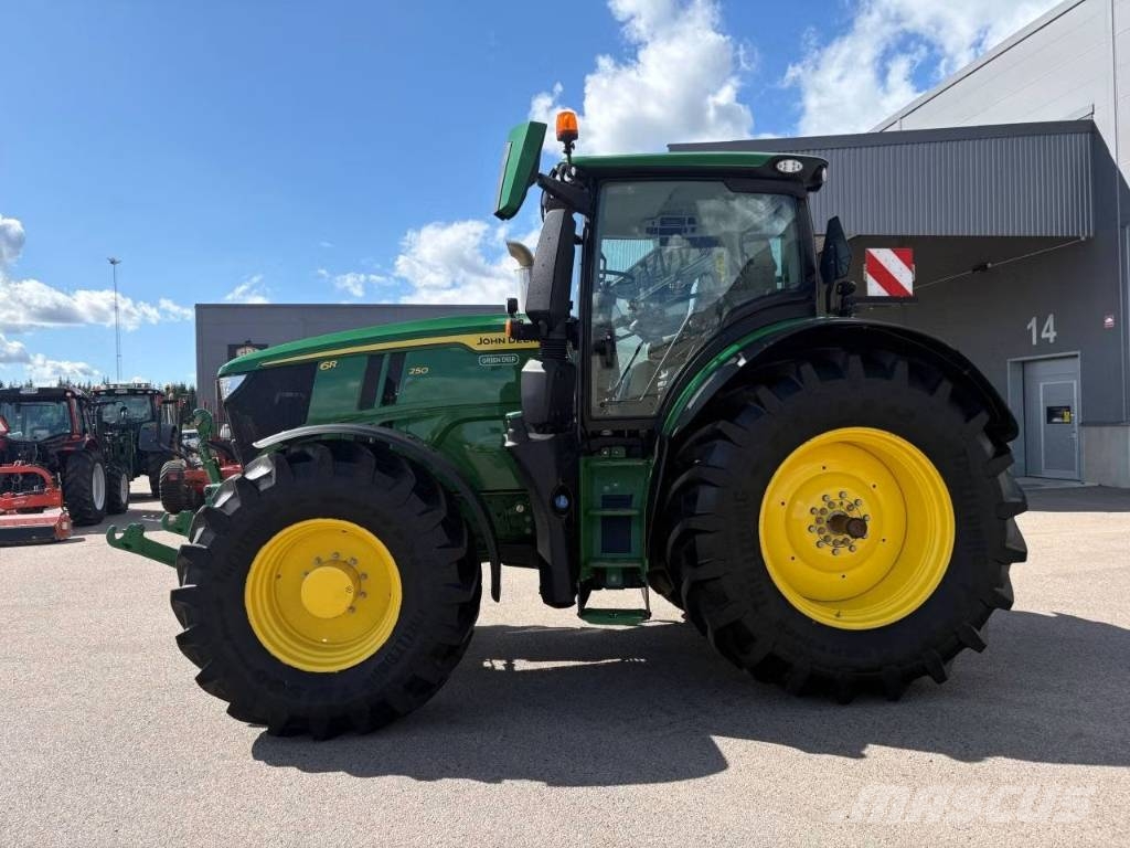 John Deere 6R 250 FRI FRAKT * Traktorit