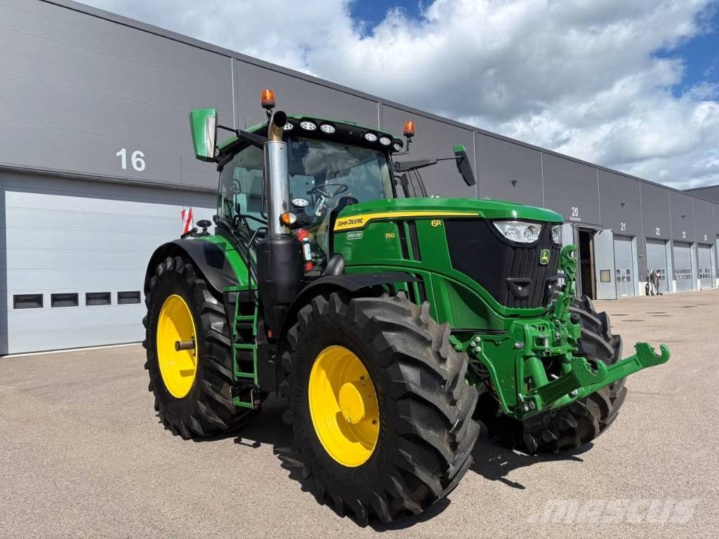 John Deere 6R 250 FRI FRAKT * Traktorit