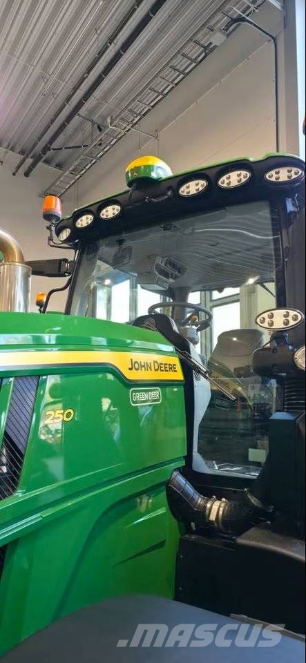 John Deere 6R 250 FRI FRAKT * Traktorit
