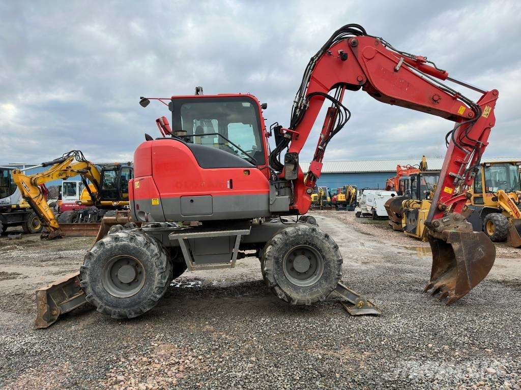 Komatsu PW98MR-8 Колісні екскаватори