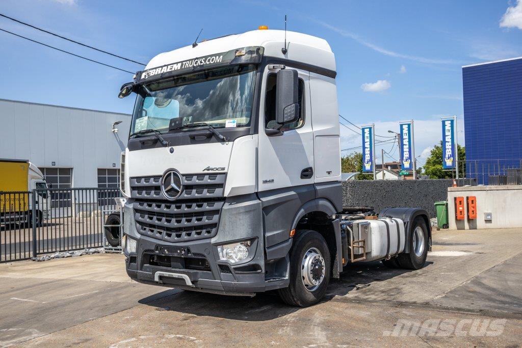 Mercedes-Benz AROCS 1845 HAD + HYDR. 트랙터 유닛