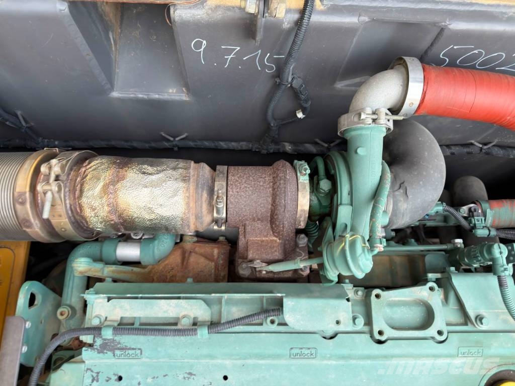 Volvo EW180E Pelle sur pneus