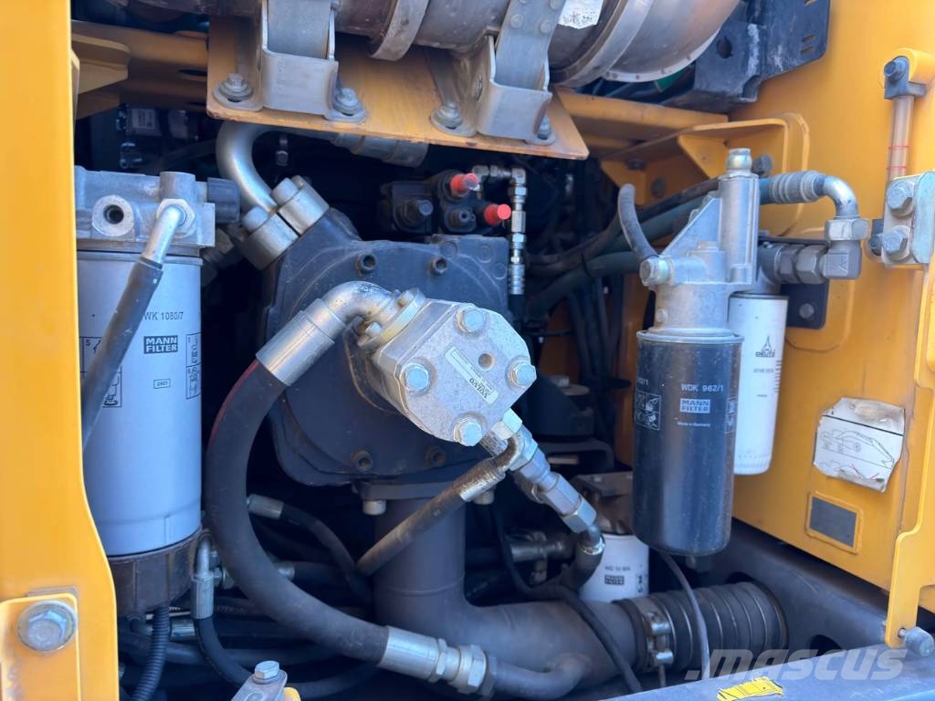 Volvo EW180E Pelle sur pneus