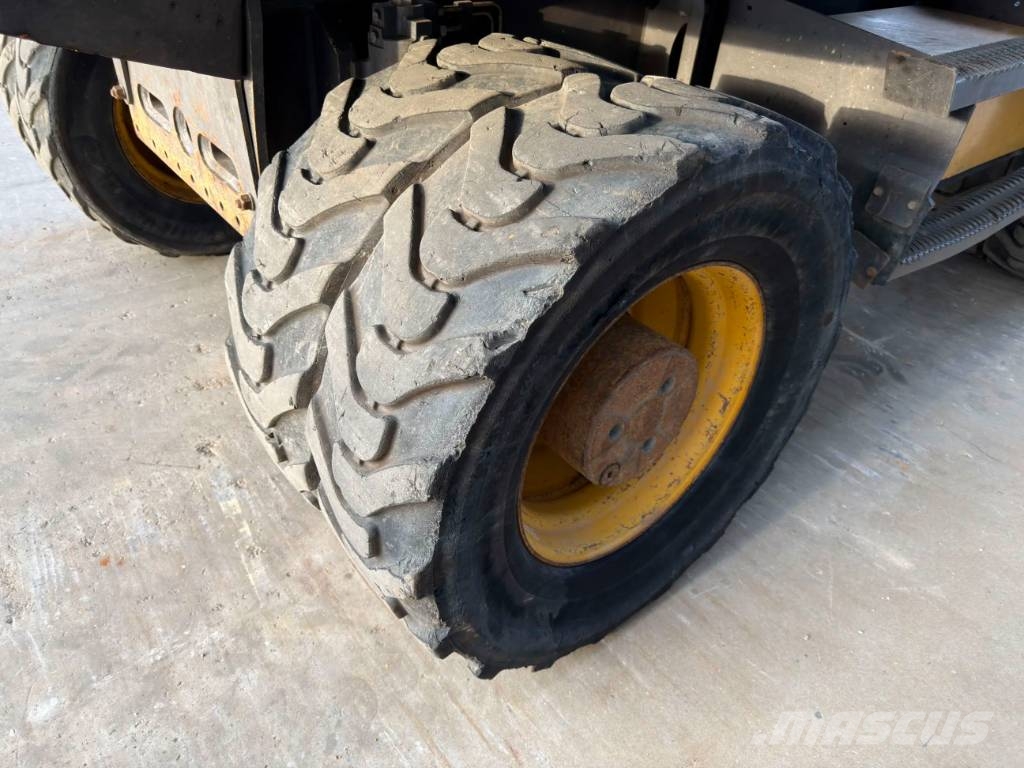 Volvo EW180E Pelle sur pneus