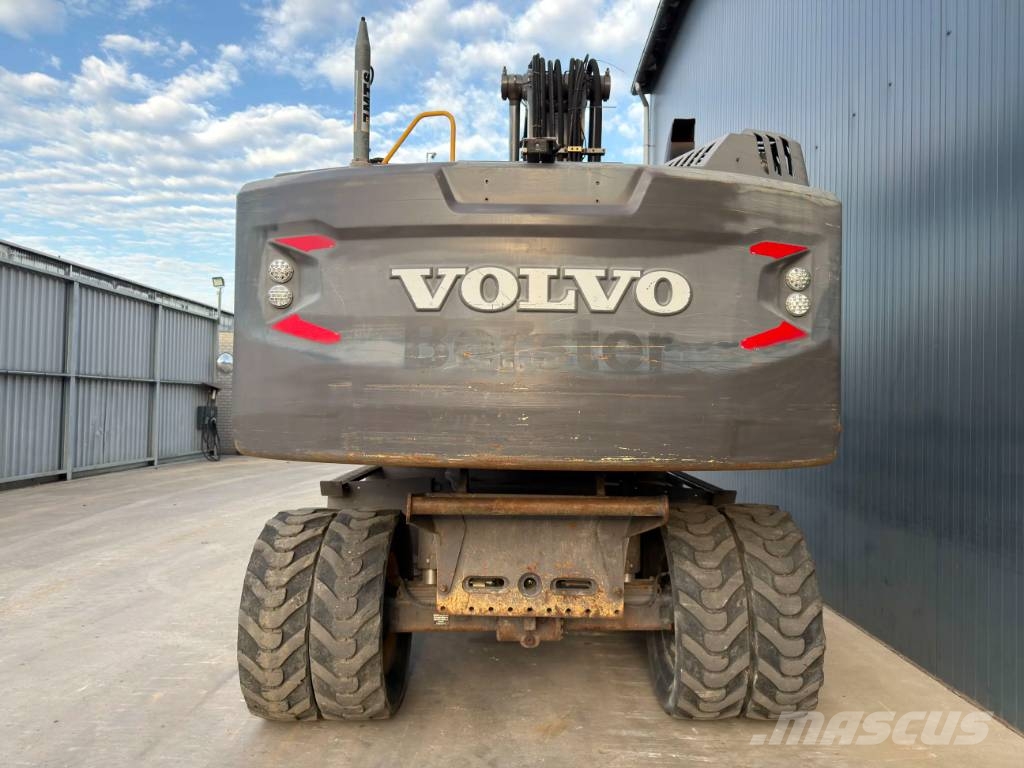 Volvo EW180E Pelle sur pneus