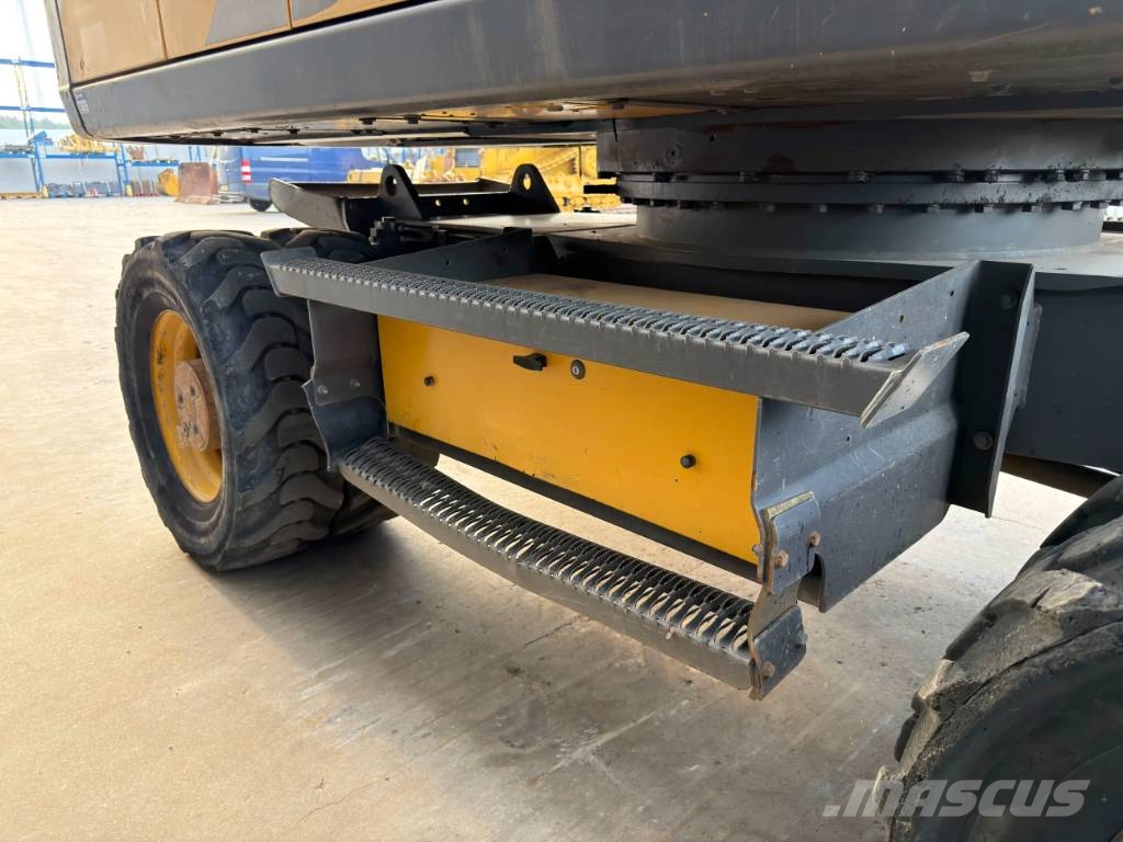 Volvo EW180E Pelle sur pneus