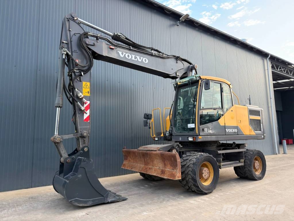Volvo EW180E Pelle sur pneus