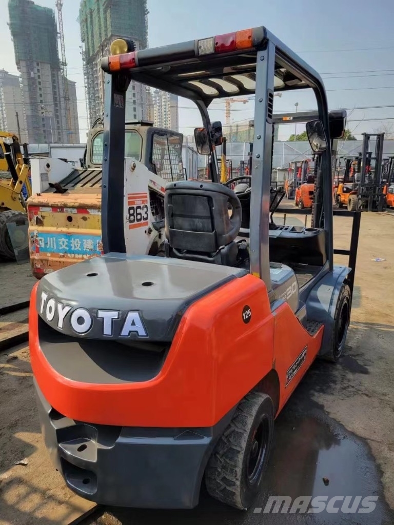 Toyota FD 30 8f Dieselstapler