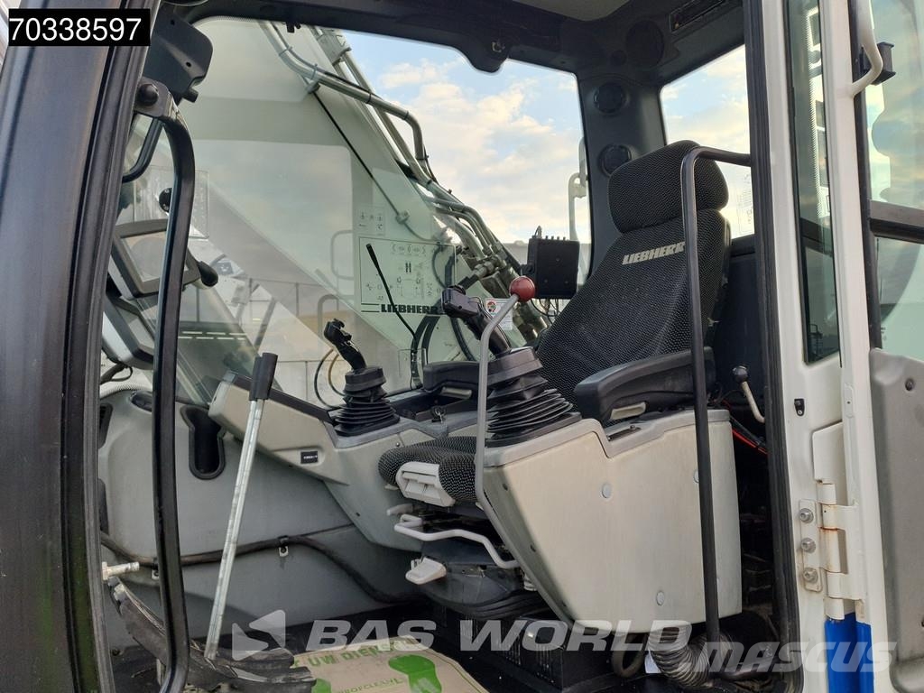Liebherr R924 WLC Roomikekskavaatorid