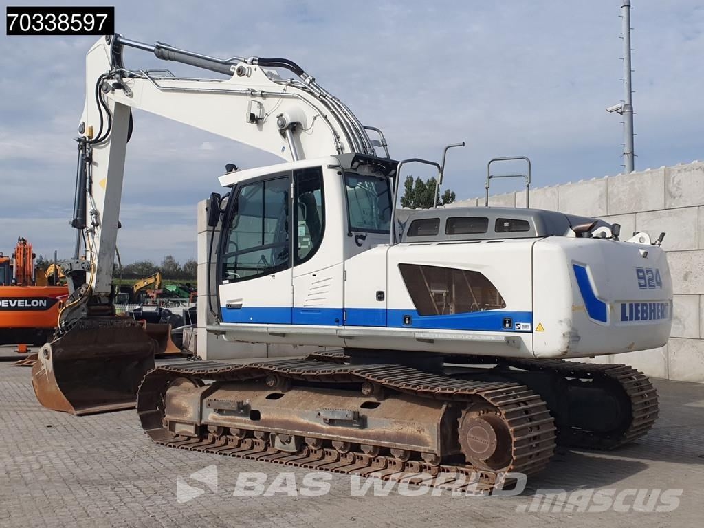 Liebherr R924 WLC حفارات زحافة