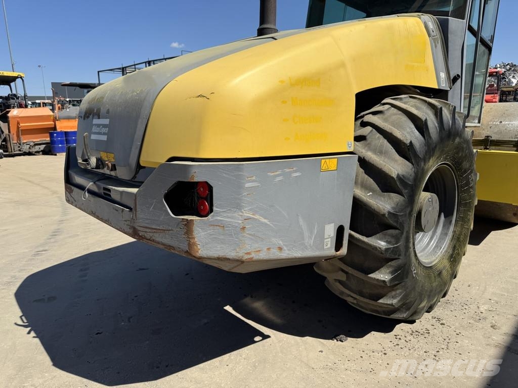 Dynapac CA3500D Trilrolwalsen