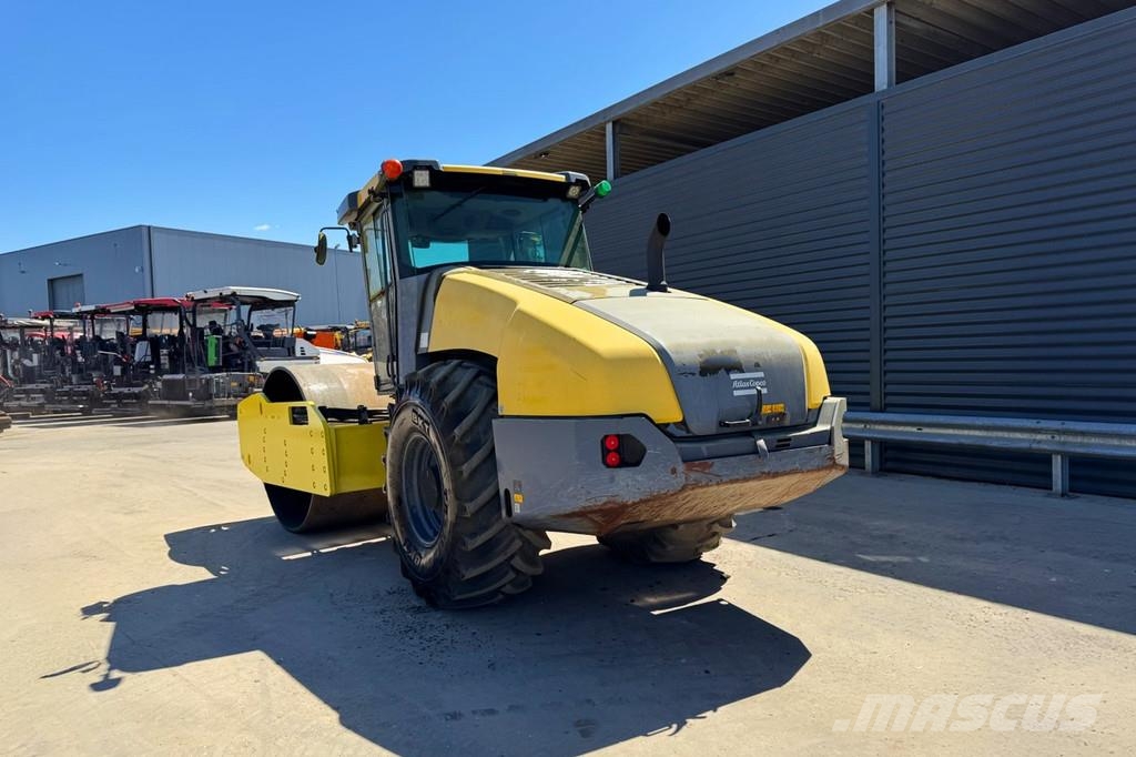 Dynapac CA3500D Trilrolwalsen