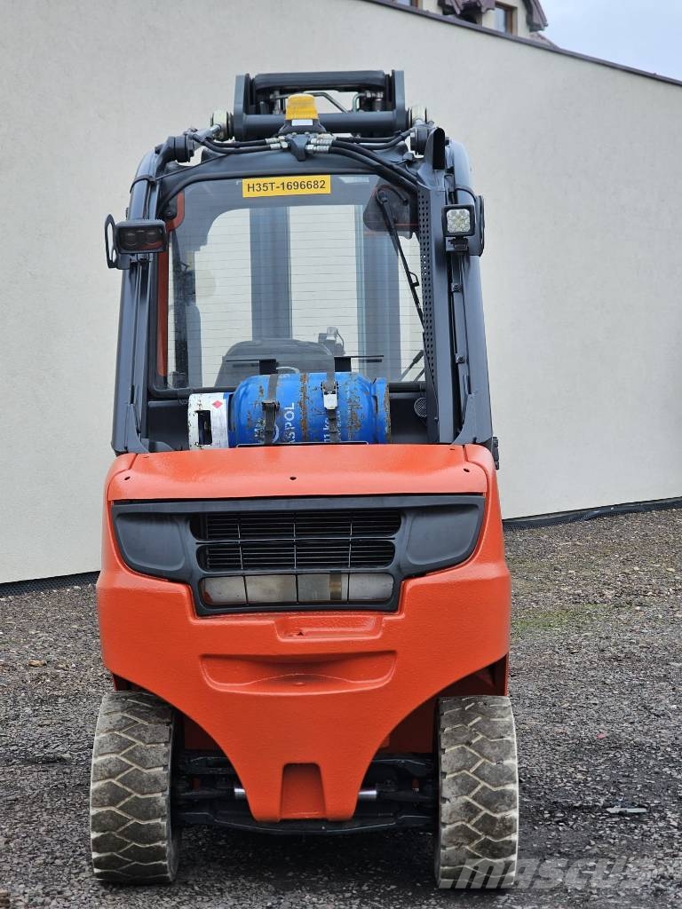 Linde H35T-02 Triplex Gasstapler