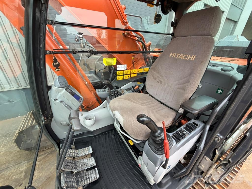Hitachi ZX350LC-6 Specialgrävmaskiner