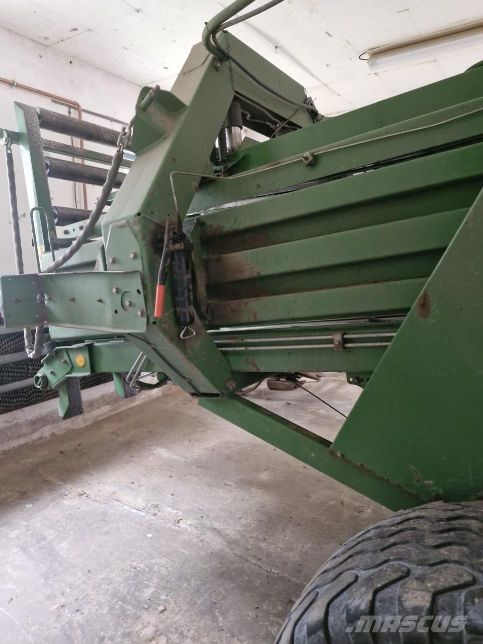 Krone Big Pack 1270 Quaderpressen