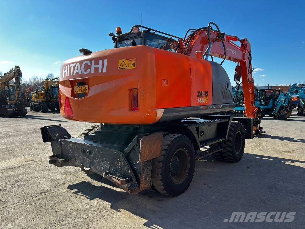 Hitachi ZX 140 W-3 / Vähän ajettu, 3Kauhaa, Huoltokirja! Εκσκαφείς με τροχούς - λάστιχα
