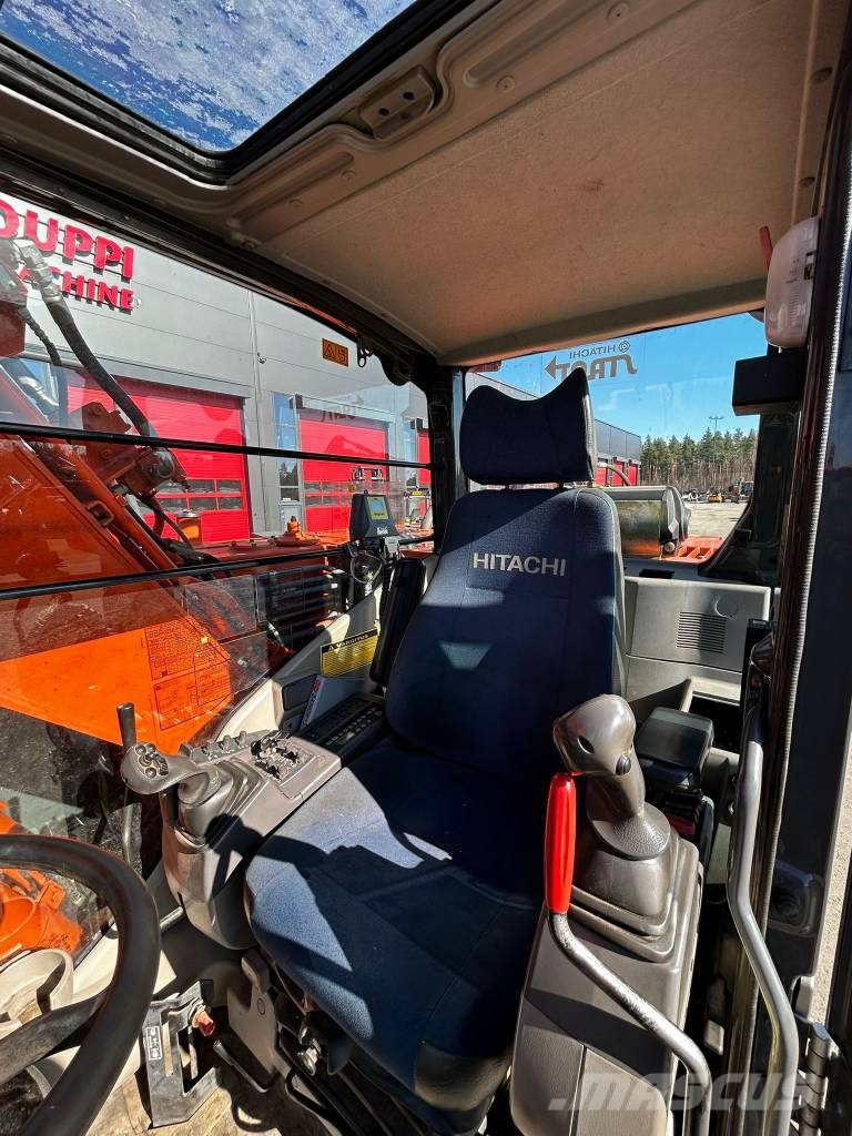 Hitachi ZX 140 W-3 / Vähän ajettu, 3Kauhaa, Huoltokirja! Εκσκαφείς με τροχούς - λάστιχα
