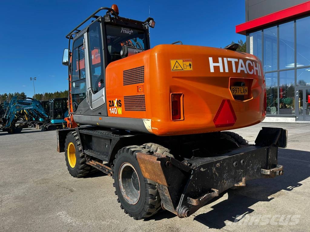 Hitachi ZX 140 W-3 / Vähän ajettu, 3Kauhaa, Huoltokirja! Εκσκαφείς με τροχούς - λάστιχα