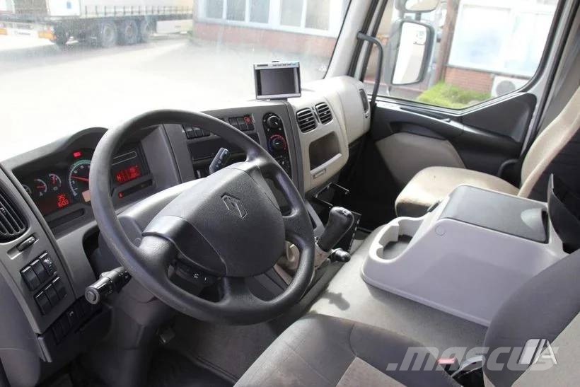 Renault Midlum 220Dxi –r-029 溫控卡車