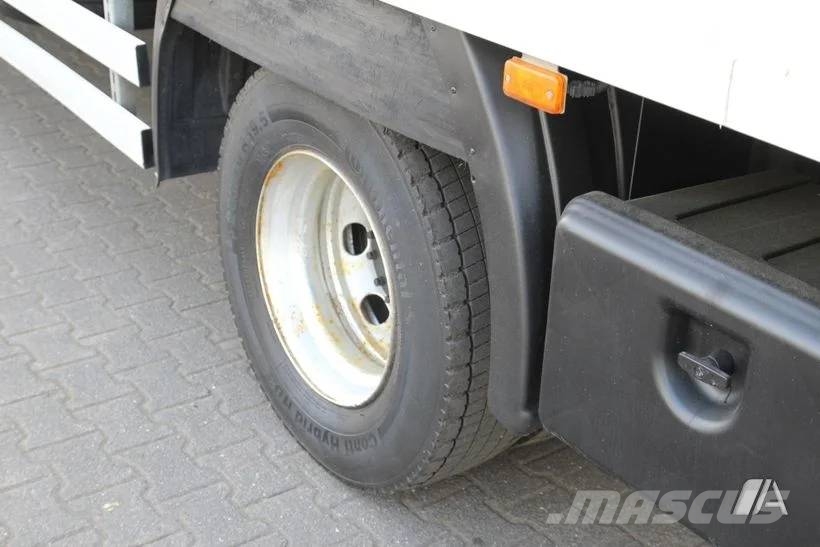 Renault Midlum 220Dxi –r-029 溫控卡車