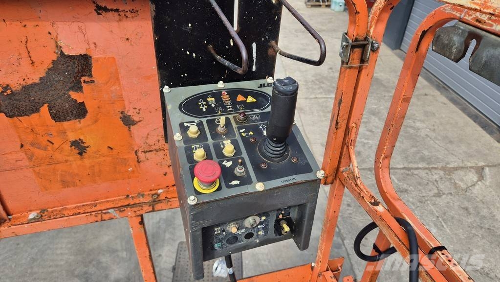 JLG 3394RT - 2008 YEAR - 4730 HOURS - 12M Sakselifter