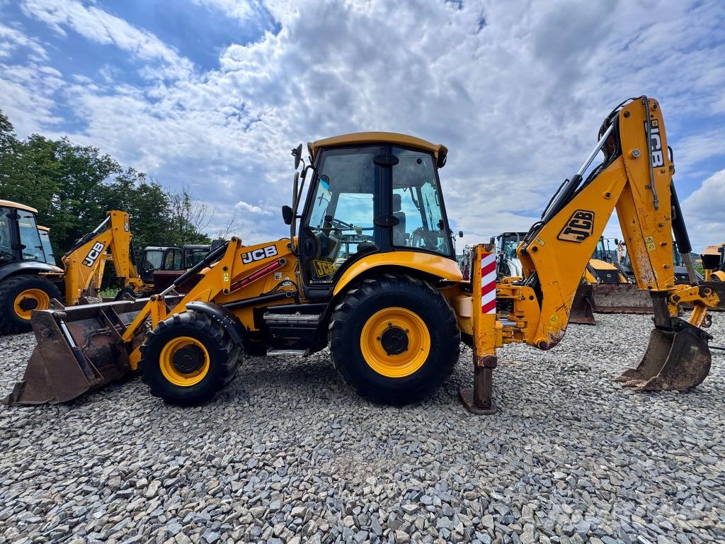 JCB 3 CX Kaivurikuormaajat