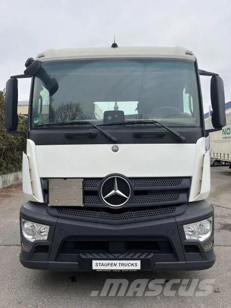 Mercedes-Benz Actros 2543 BL 6x2 MEILLER Abroller TÜV NEU! Камиони с кран с кука