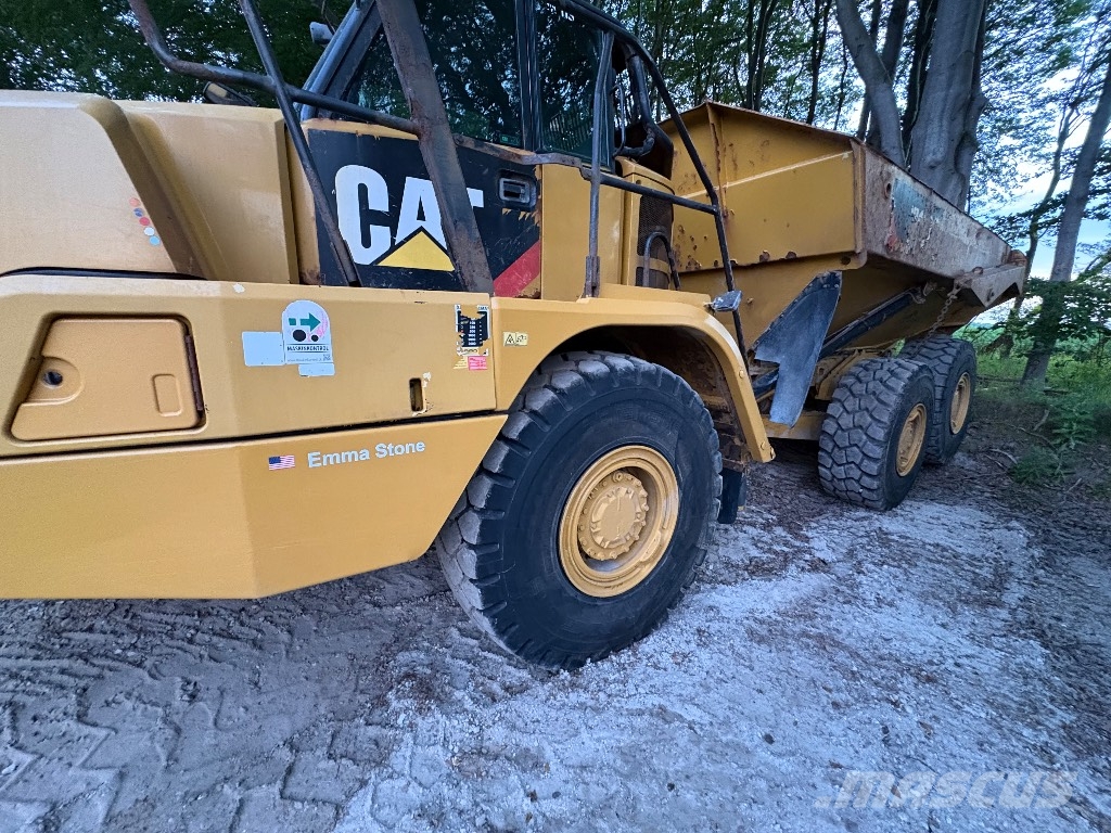 CAT 730 C / 730C Kloubové dempry