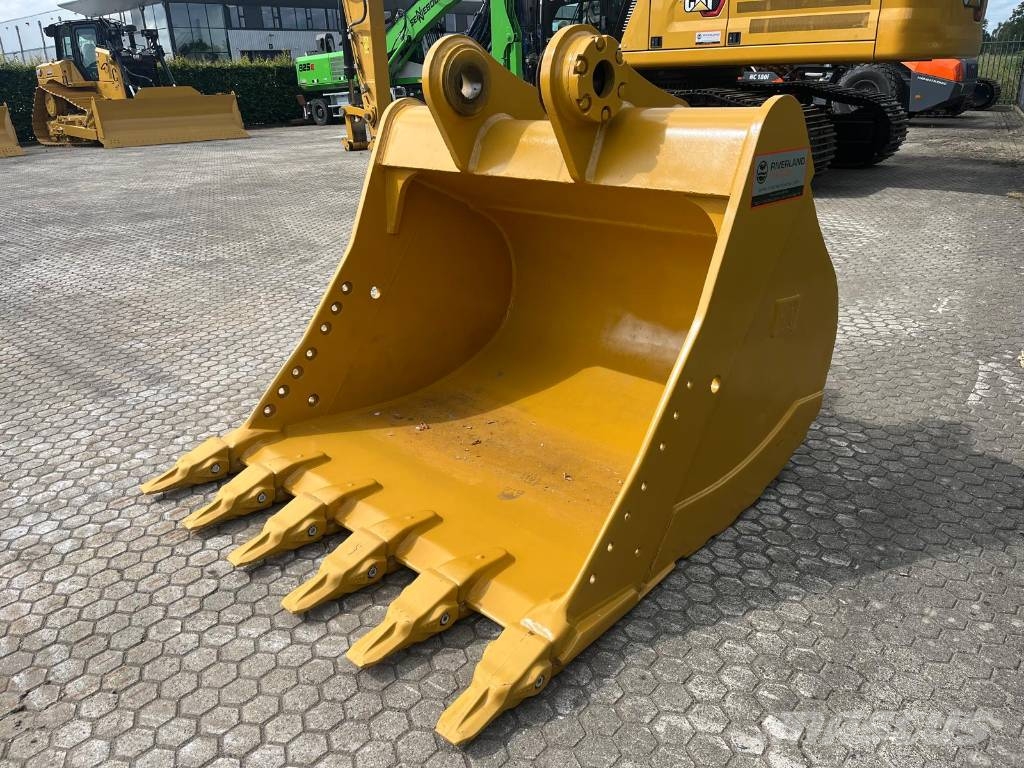 CAT 352 HD bucket TB Linkage 버켓