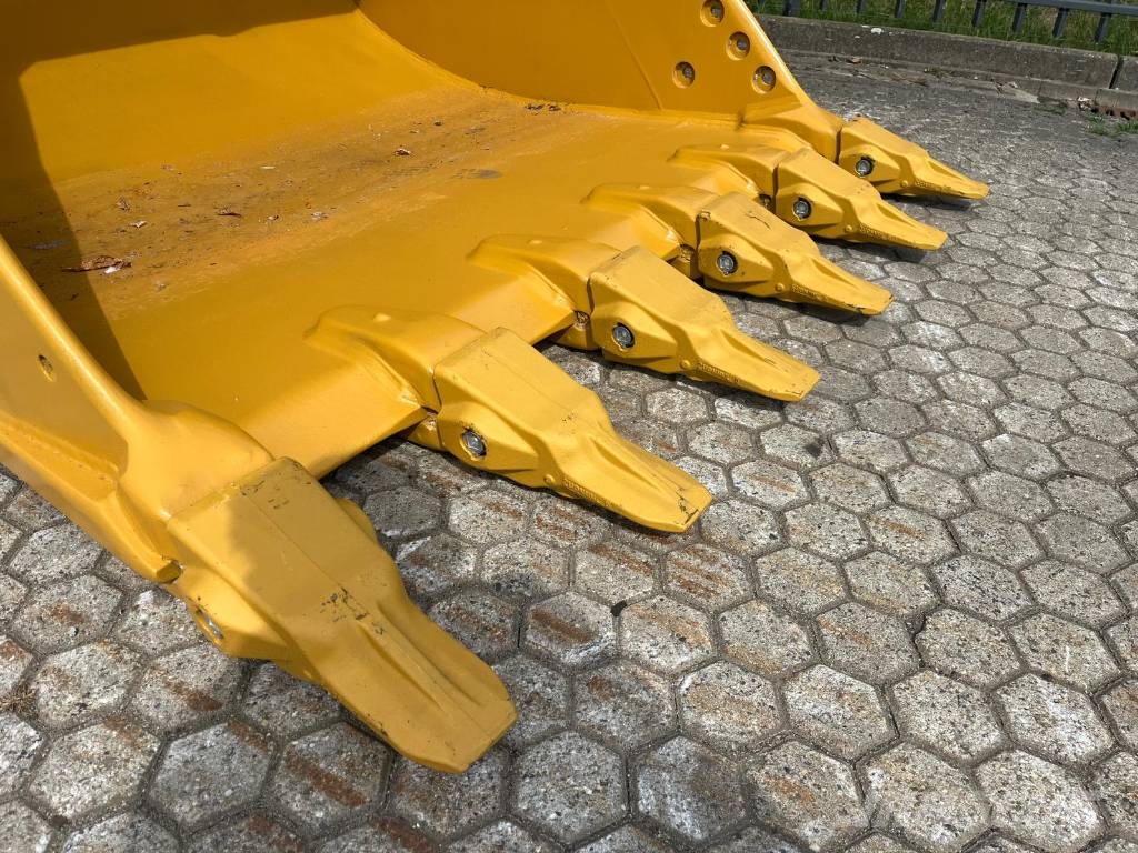 CAT 352 HD bucket TB Linkage 버켓