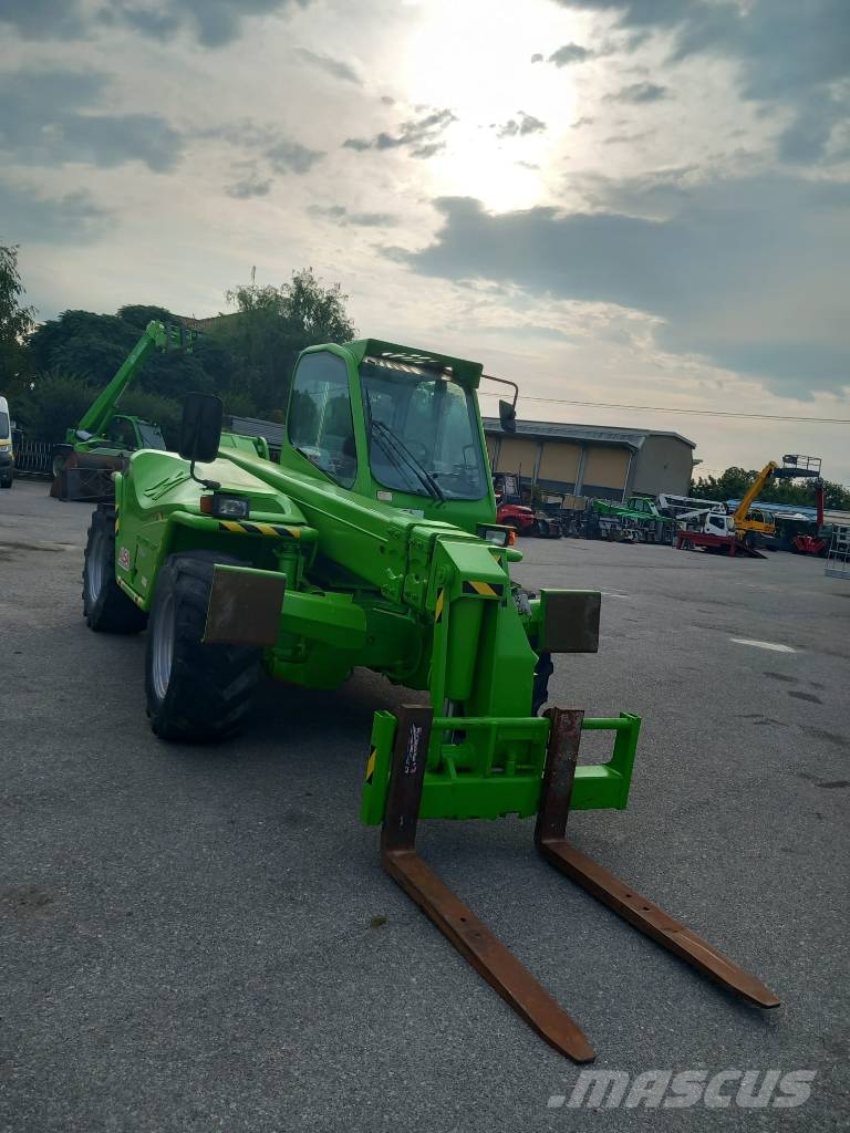 Merlo 38.13 مناولات متداخلة