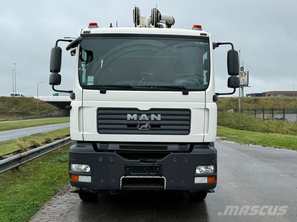 MAN TGA 26.360 6x4 with Putzmeister BSF24-4.16 24m Con Betonpumper